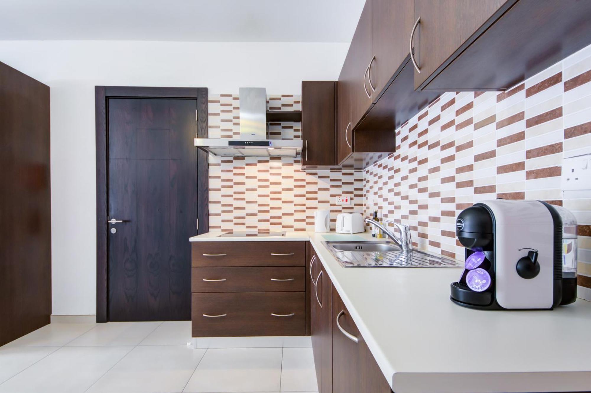 Prime Location, Modern Apartment In St Julian'S, Paceville, Apt 8 By Vaganza Saint Julian's Ngoại thất bức ảnh