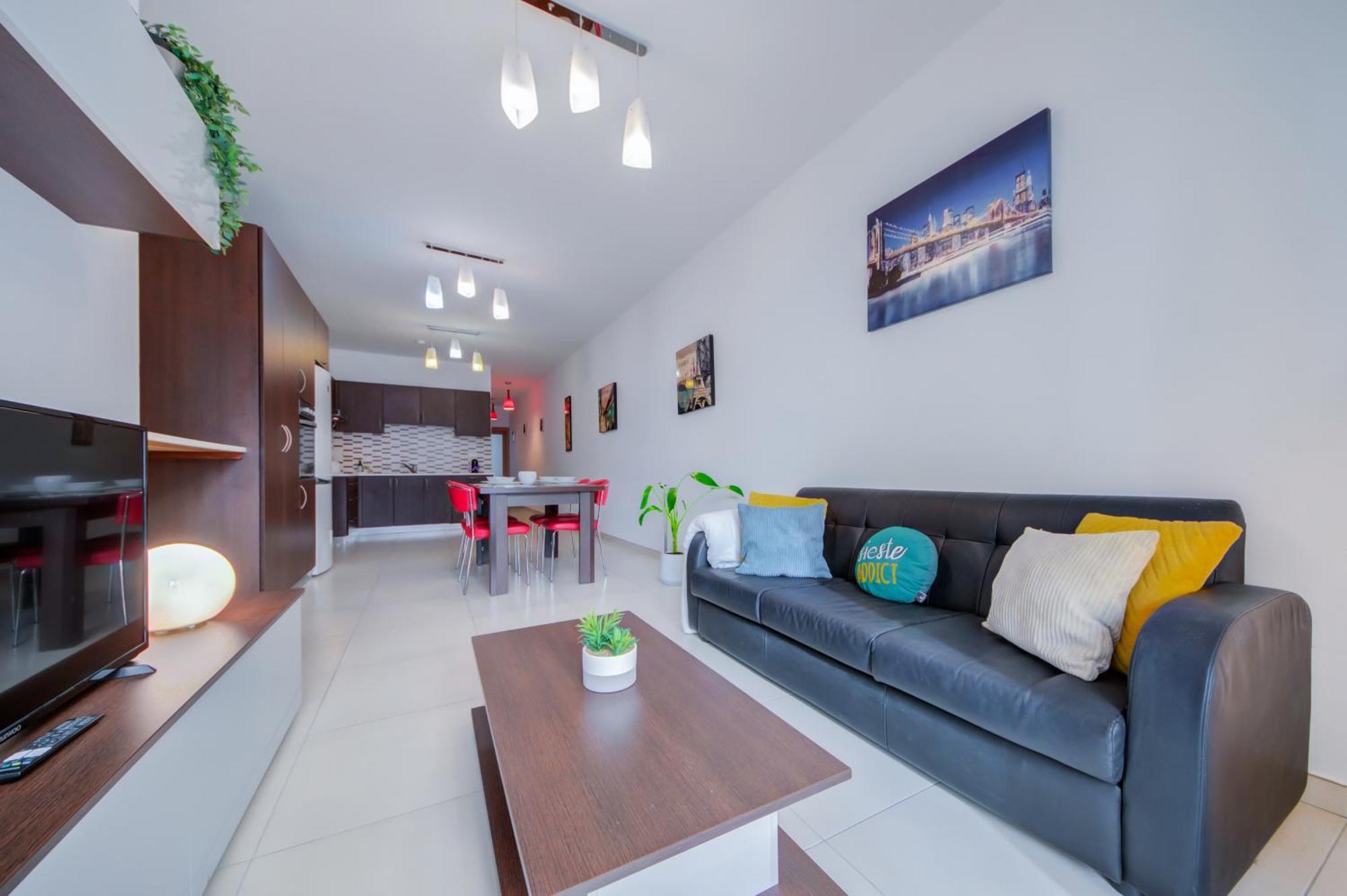 Prime Location, Modern Apartment In St Julian'S, Paceville, Apt 8 By Vaganza Saint Julian's Ngoại thất bức ảnh